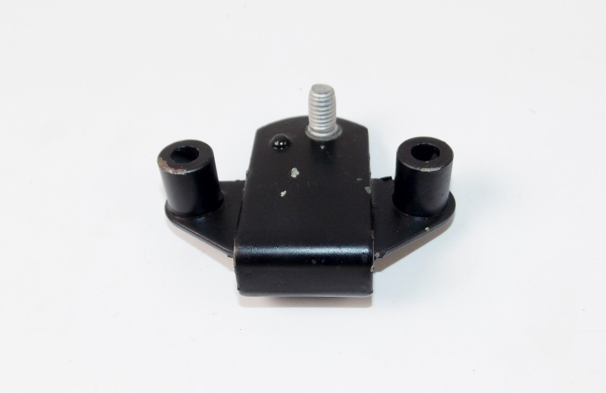 NOS 1984-1995 BMW K75/100 EXHAUST MUFFLER LEFT RUBBER MOUNTING 18211454982 - MotoRaider