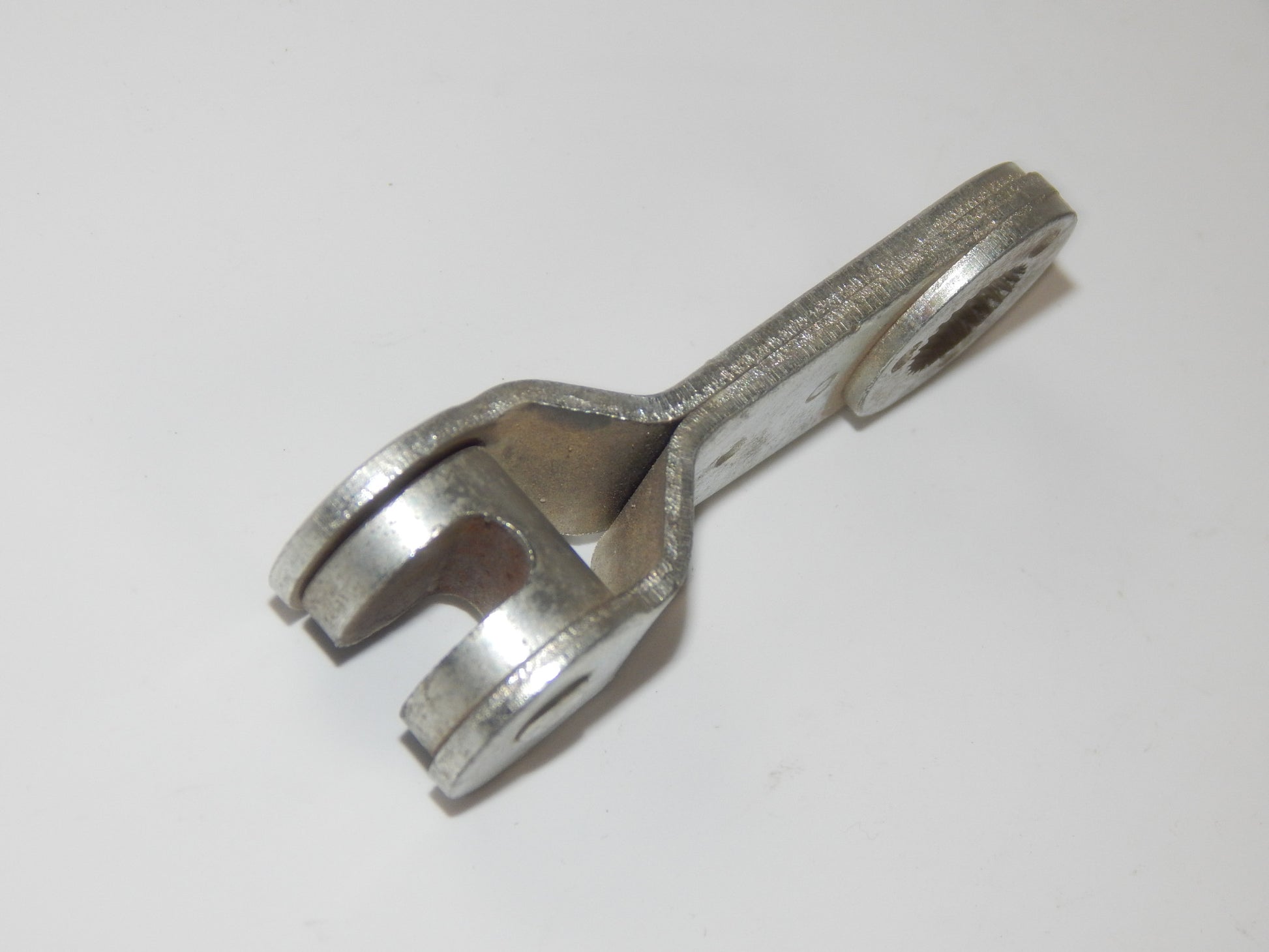 1970's VINTAGE MOTORCYCLE REAR WHEEL BRAKE PLATE LEVER ARM ACTUATOR - MotoRaider