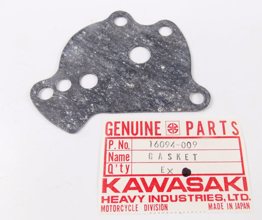 OEM KAWASAKI 1978-1979-1981-1985-1990 KL KZ KLT KLX GASKET,OIL PUMP 16094-009 - MotoRaider