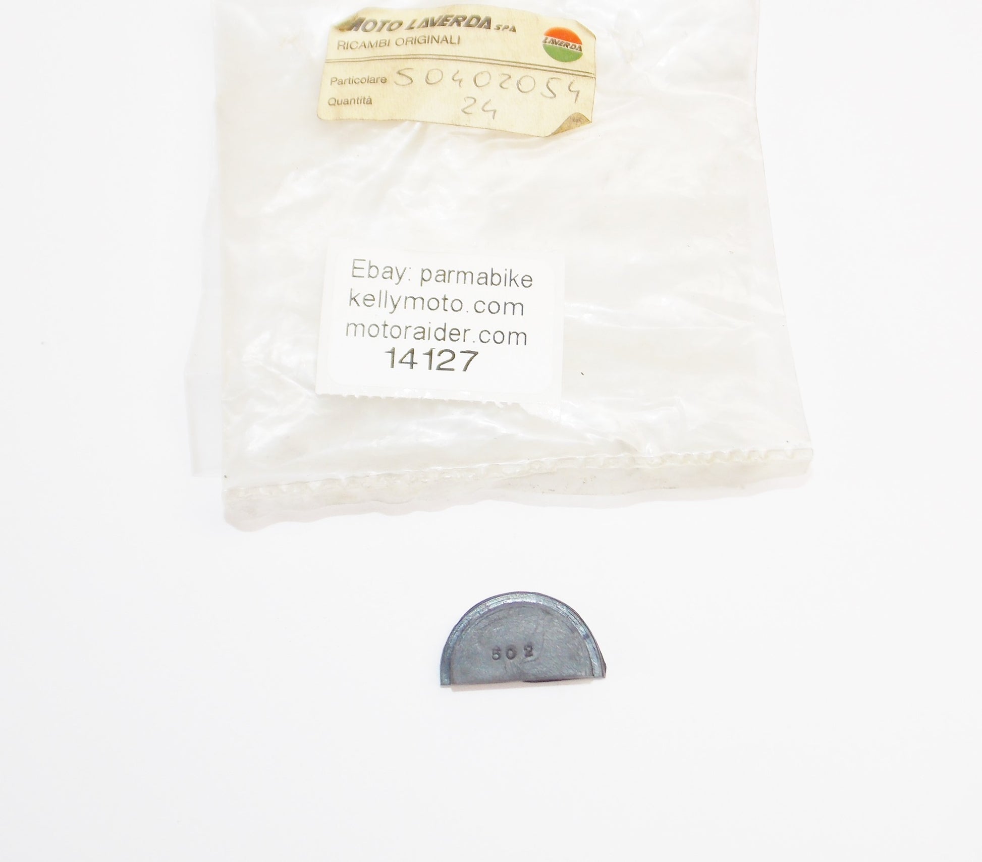 NOS OEM LAVERDA 350 500 MOTOR CYLINDER HEAD RUBBER CAP PLUG 50402054 50 402 054 - MotoRaider