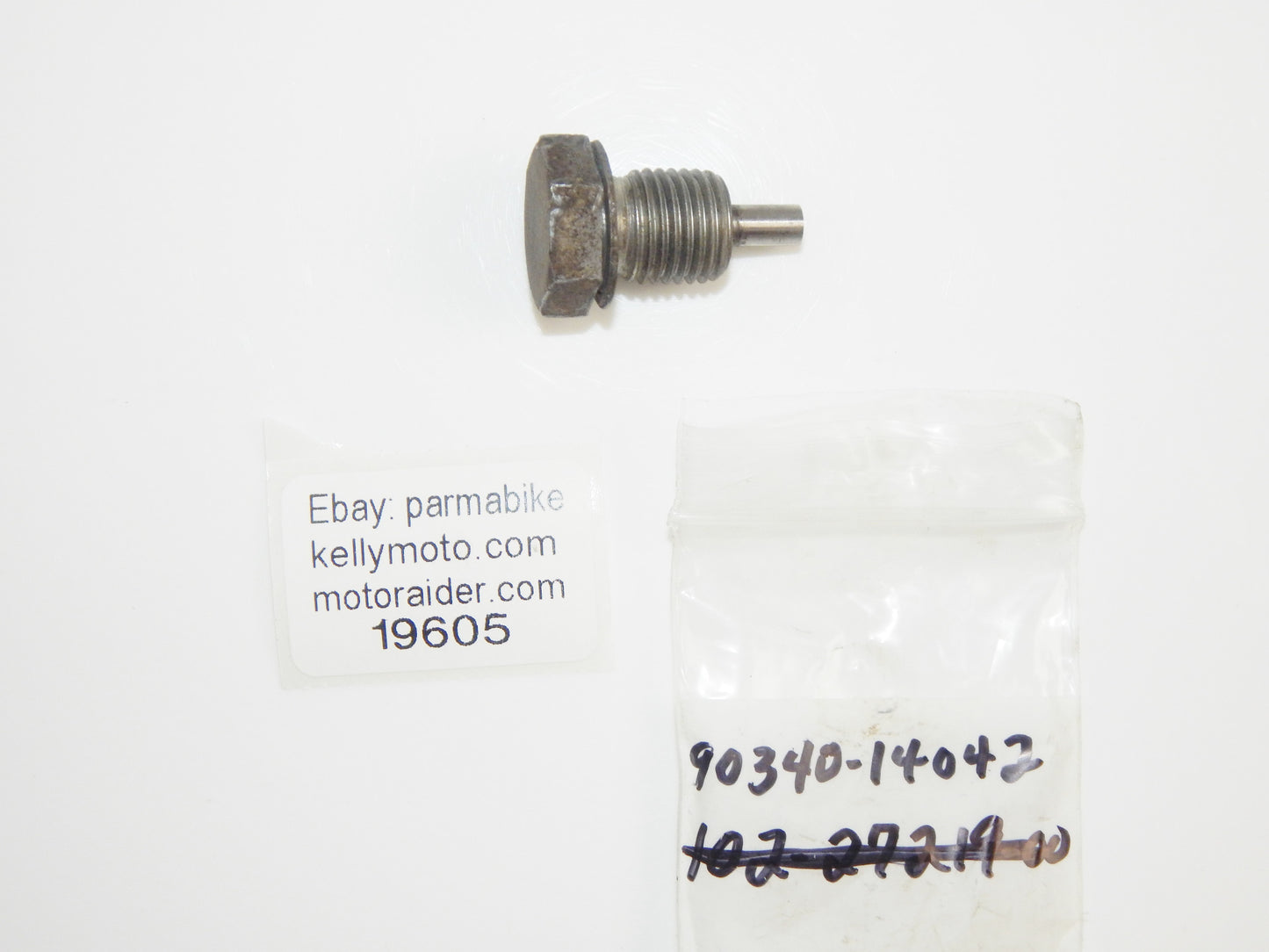 OEM YAMAHA 1979 XS750 1998-2007 VMX1200 XV1100 OIL DRAIN SCREW PLUG 90340-14042 - MotoRaider