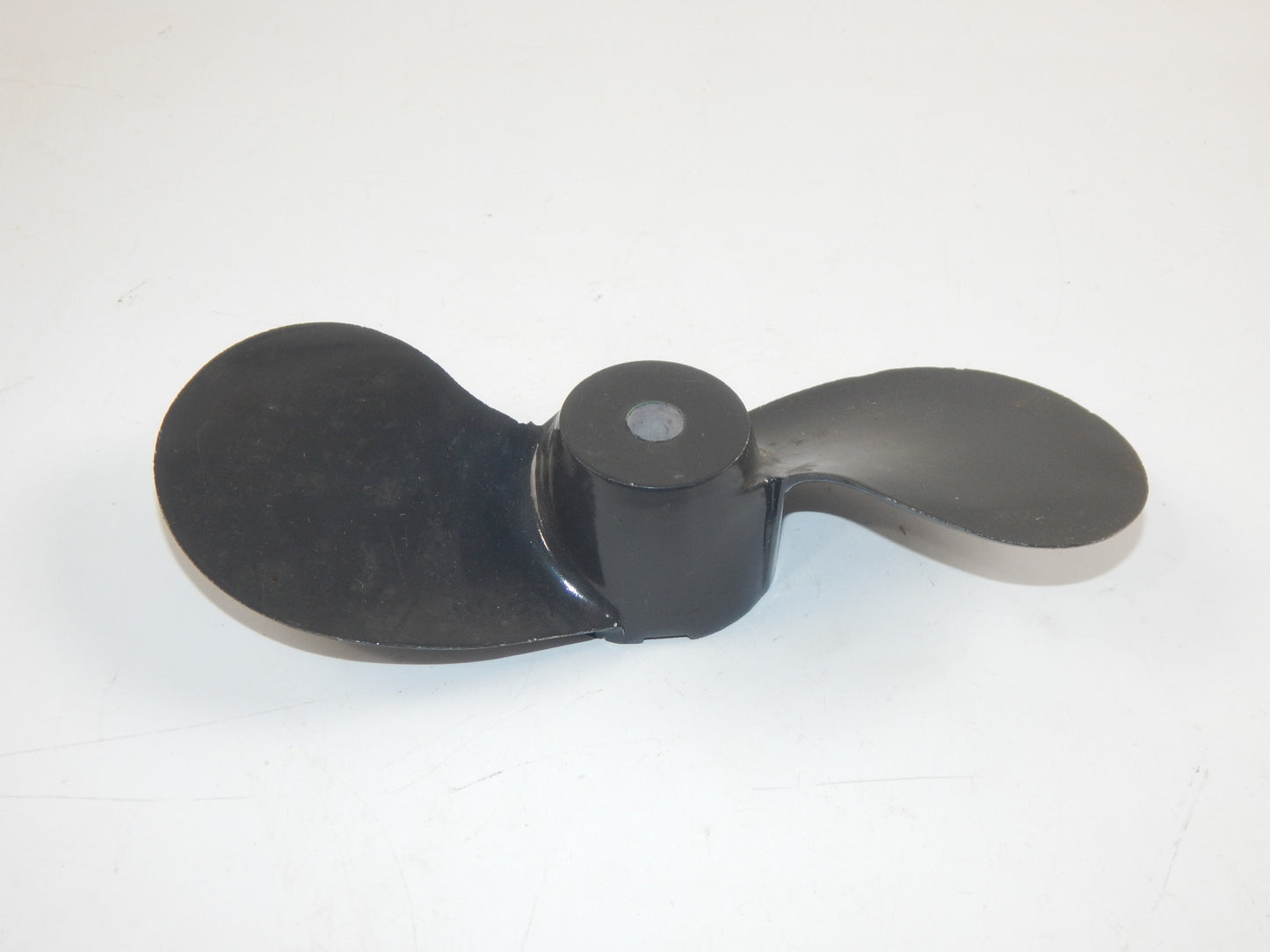 VINTAGE ALLOY PROPELLER 2 BLADE BOAT MOTOR W=8" HOLE D=12 mm DUCATI EVINRUDE - MotoRaider