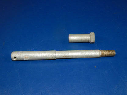 VINTAGE MOTORCYCLE FRONT WHEEL AXLE BOLT HERCULES DKW SACHS PUCH D=16mm 19mm - MotoRaider