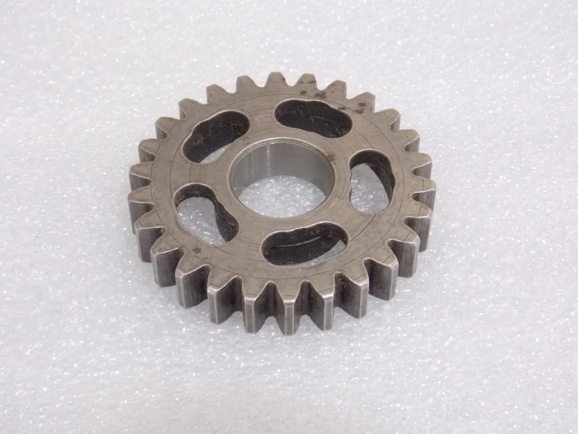 OEM HUSQVARNA 1974 CR250/400/450 TRANSMISSION 2ND GEAR WHEEL 26T 161246101 - MotoRaider
