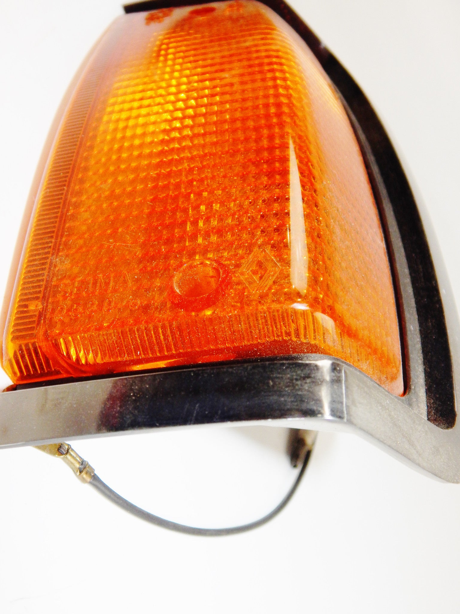 NOS 1980 RENAULT R14 FRONT LEFT SEIMA TURN SIGNAL LIGHT 10582701 VINTAGE - MotoRaider