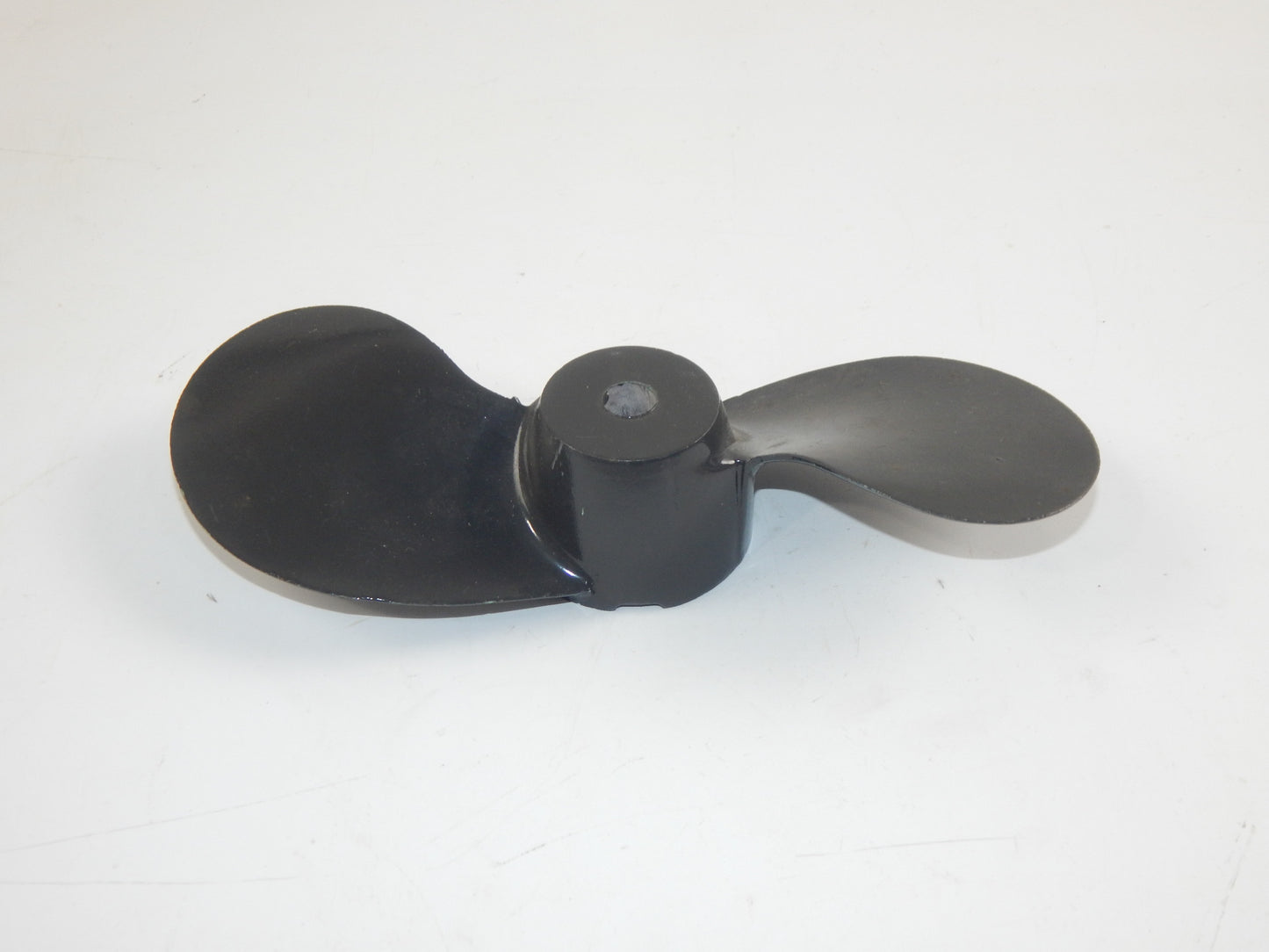 VINTAGE ALLOY PROPELLER 2 BLADE BOAT MOTOR W=8" HOLE D=12 mm DUCATI EVINRUDE - MotoRaider
