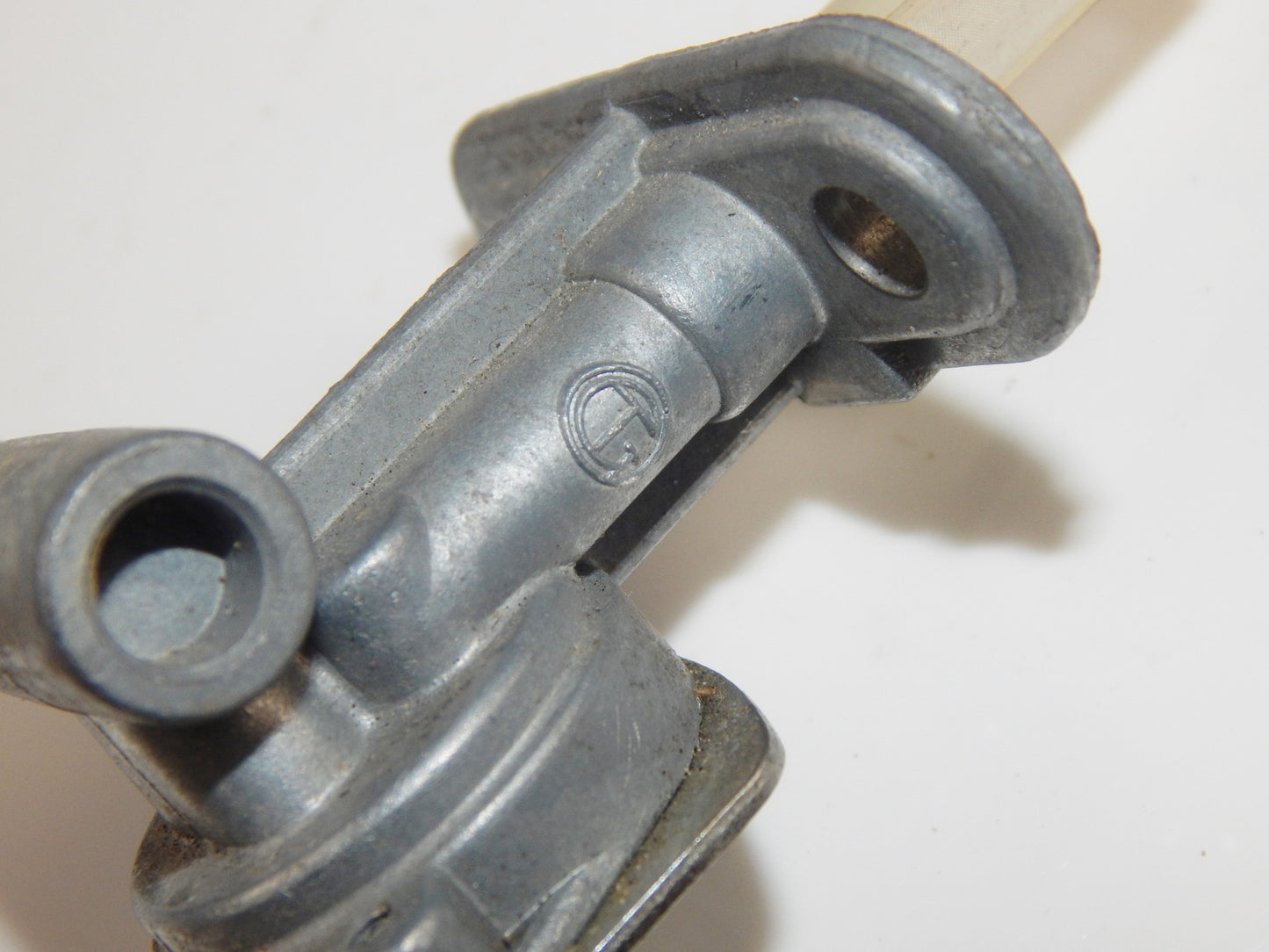 VINTAGE MOTORCYCLE GT FUEL GAS TANK VALVE ON OFF RES YAMAHA HONDA KAWASAKI - MotoRaider