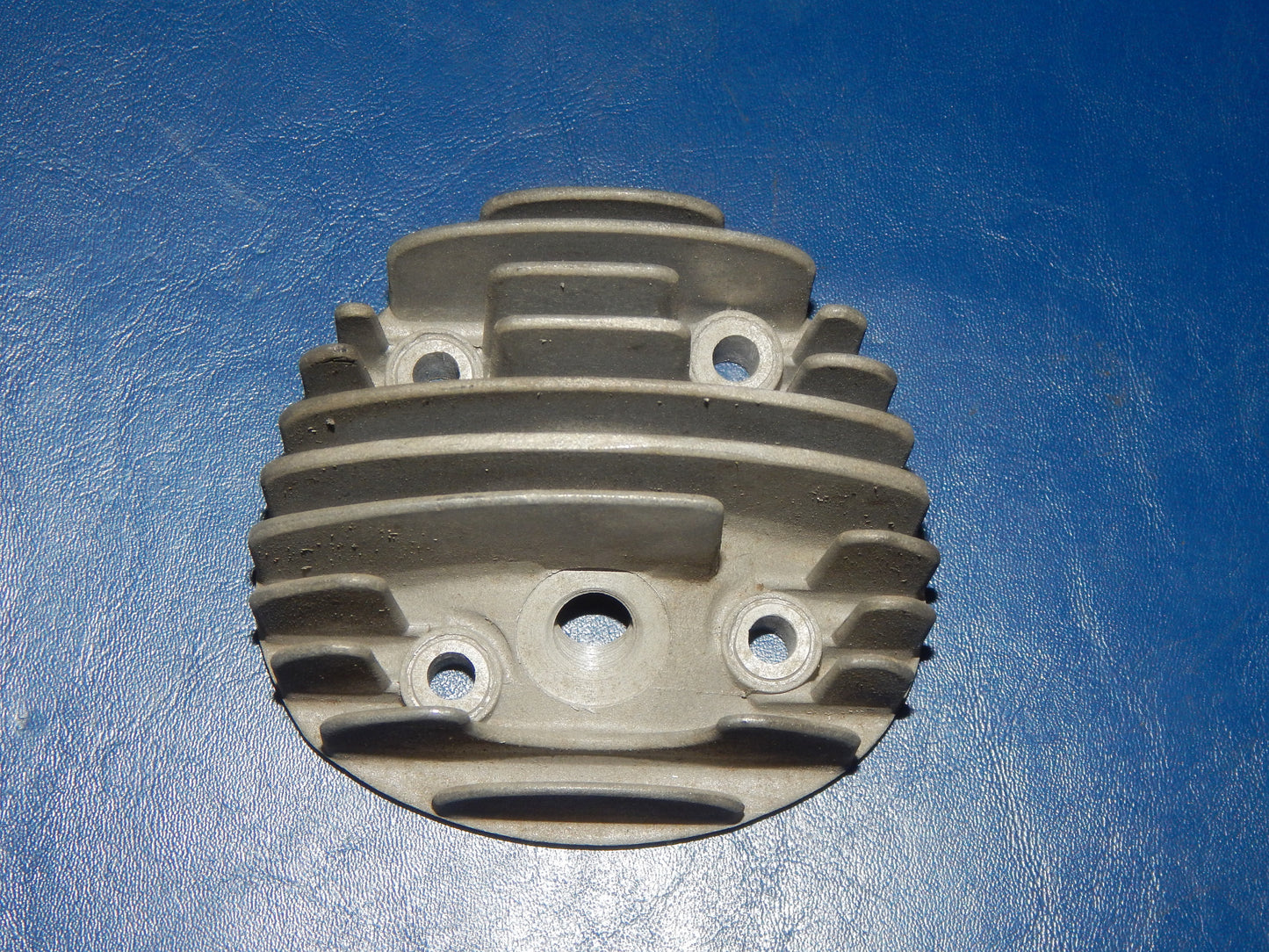 VINTAGE VESPA PIAGGIO 90 POLINI ENGINE MOTOR CYLINDER HEAD SCOOTER ITALY - MotoRaider