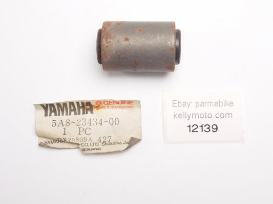 OEM YAMAHA 1982-1983 | 1987-2002 XT600 XV250/535 DAMPER HOLDER 5A8-23434-00 - MotoRaider