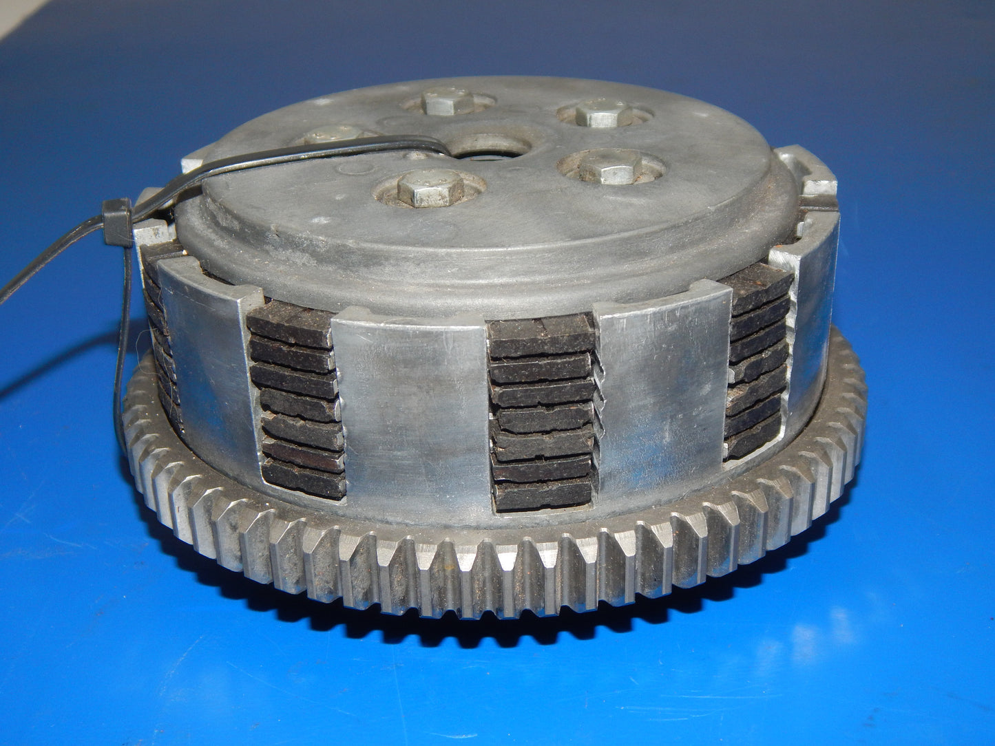 1980's HUSQVARNA MOTOR ENGINE CLUTCH DISC PLATE  BASKET SPRING 22T GEAR VINTAGE - MotoRaider