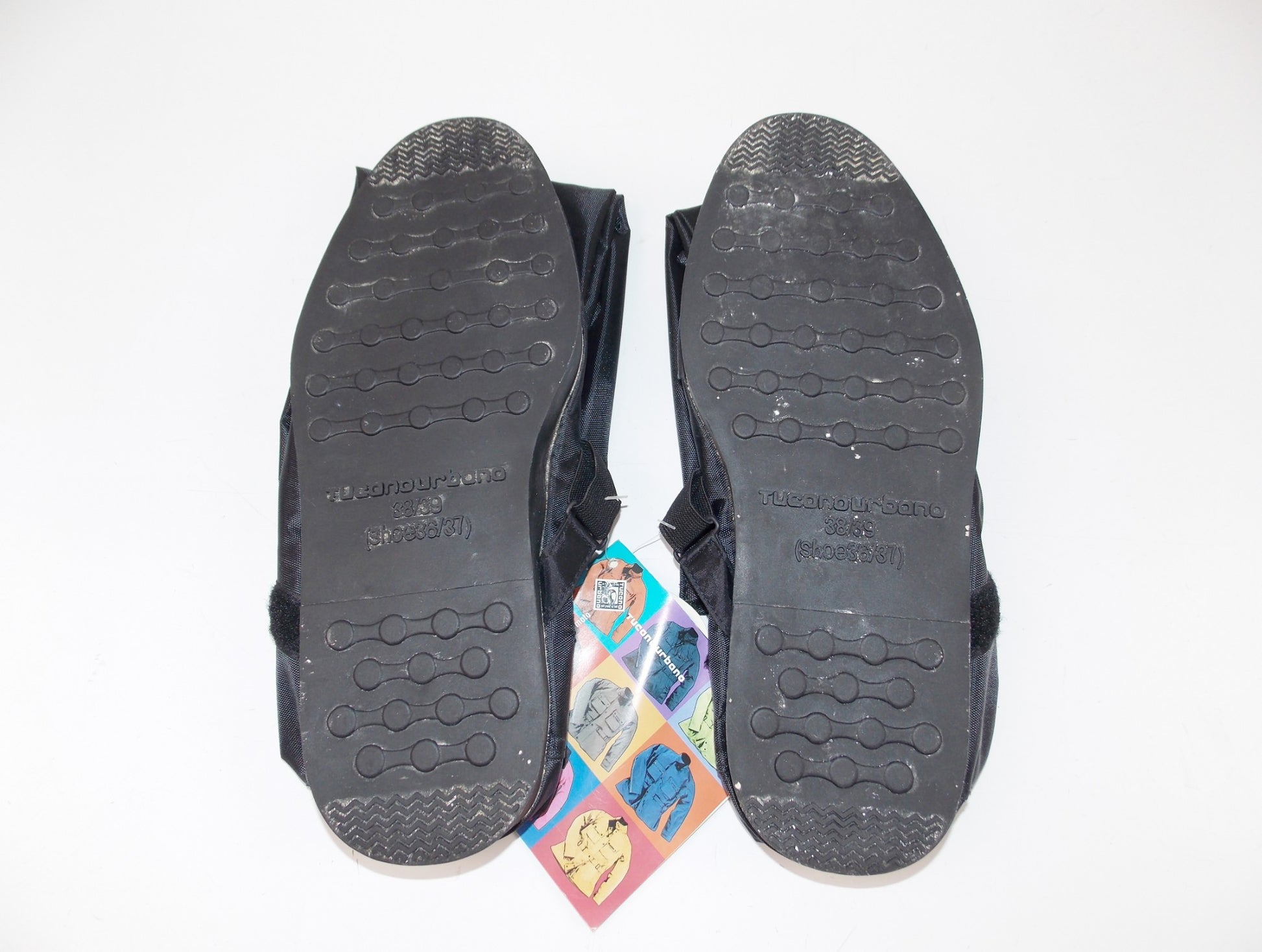 TUCANO BLACK WATERPROOF SHOE COVERS SIZE 38/39 (8/9 US) SHOE SIZE 36/37 (8/9 US) - MotoRaider