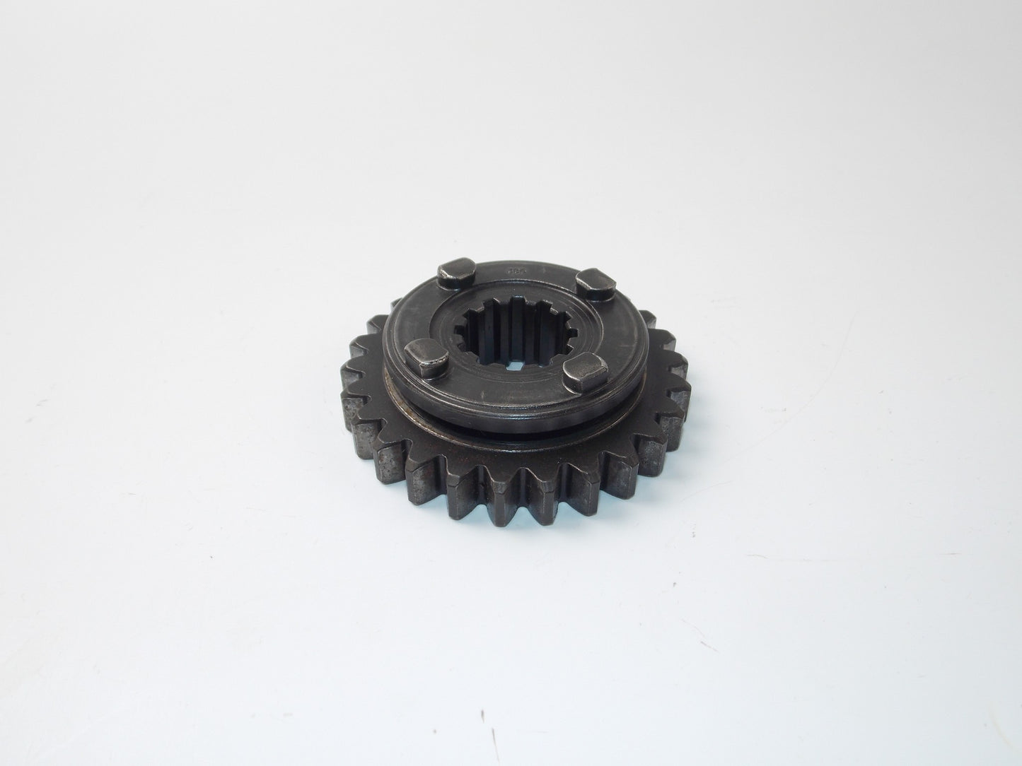 OEM 1985 HUSQVARNA CR125/WRX400/XC500 TRANSMISSION GEAR WHEEL T26 161238601 - MotoRaider