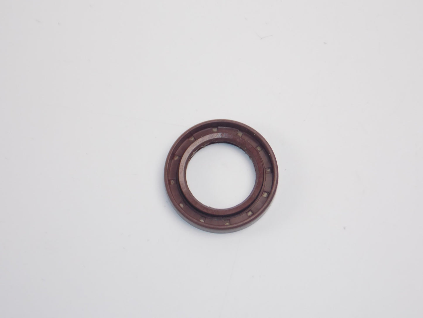 OEM PEUGEOT SCOOTER TWEET 125 GEARBOX RING RETAINER 27x42x7 801630 OIL SEAL - MotoRaider