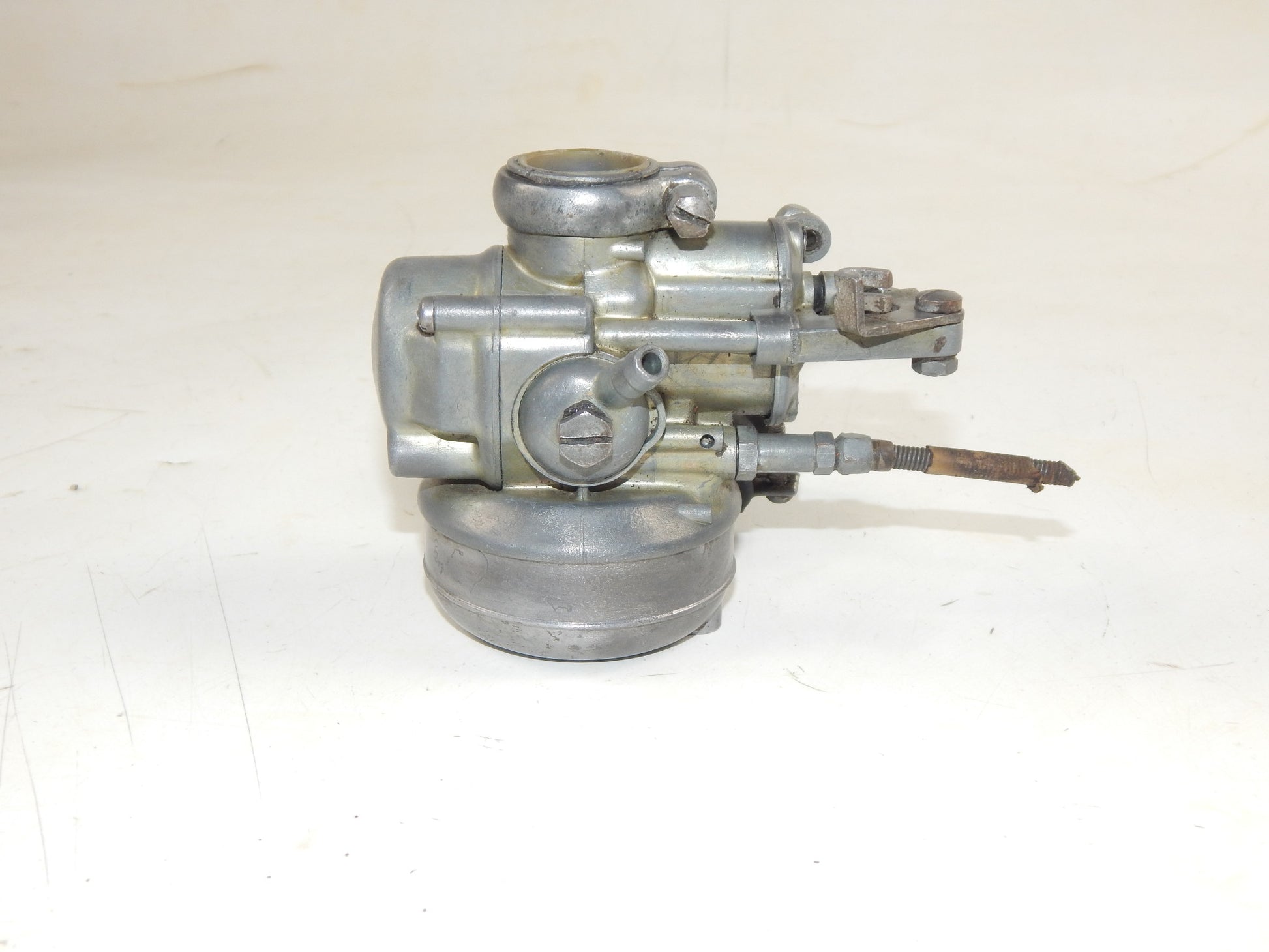1959 LAMBRETTA LI 150 CARBURETOR BELLORTO SHB 18 12 INNOCENTI VINTAGE SCOOTER - MotoRaider