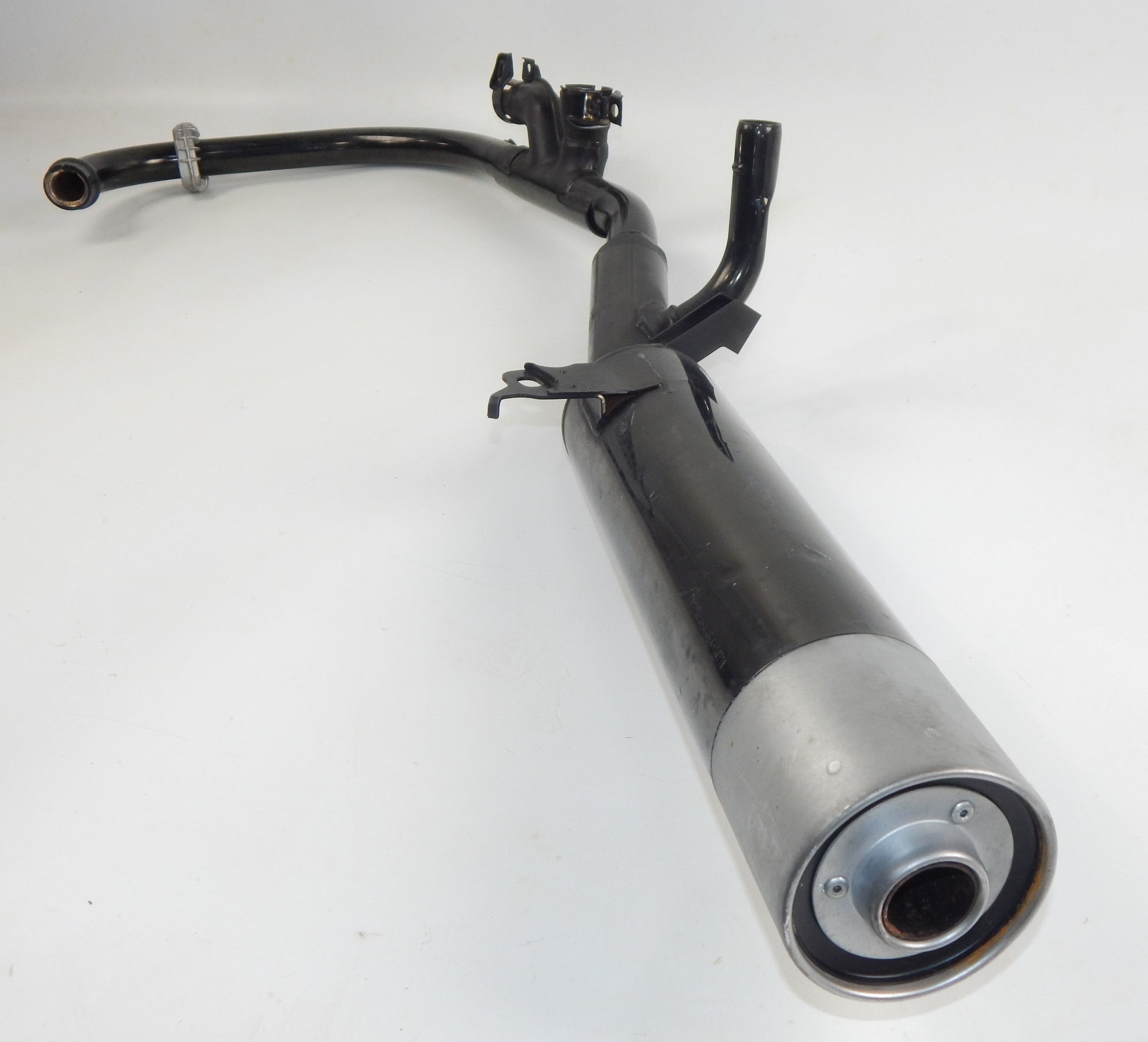OEM YAMAHA 1984 FJ600 LEFT SIDE BLACK EXHAUST MUFFLER PIPE 49A-14711-00 VINTAGE - MotoRaider