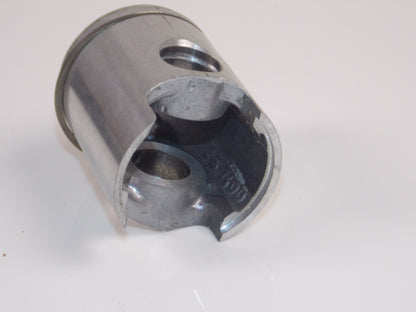 NOS ASSO WERKE 3420 BETA 25-7300 PISTON 39MM + RINGS + 14MM PIN + CIRCLIPS 16201 - MotoRaider