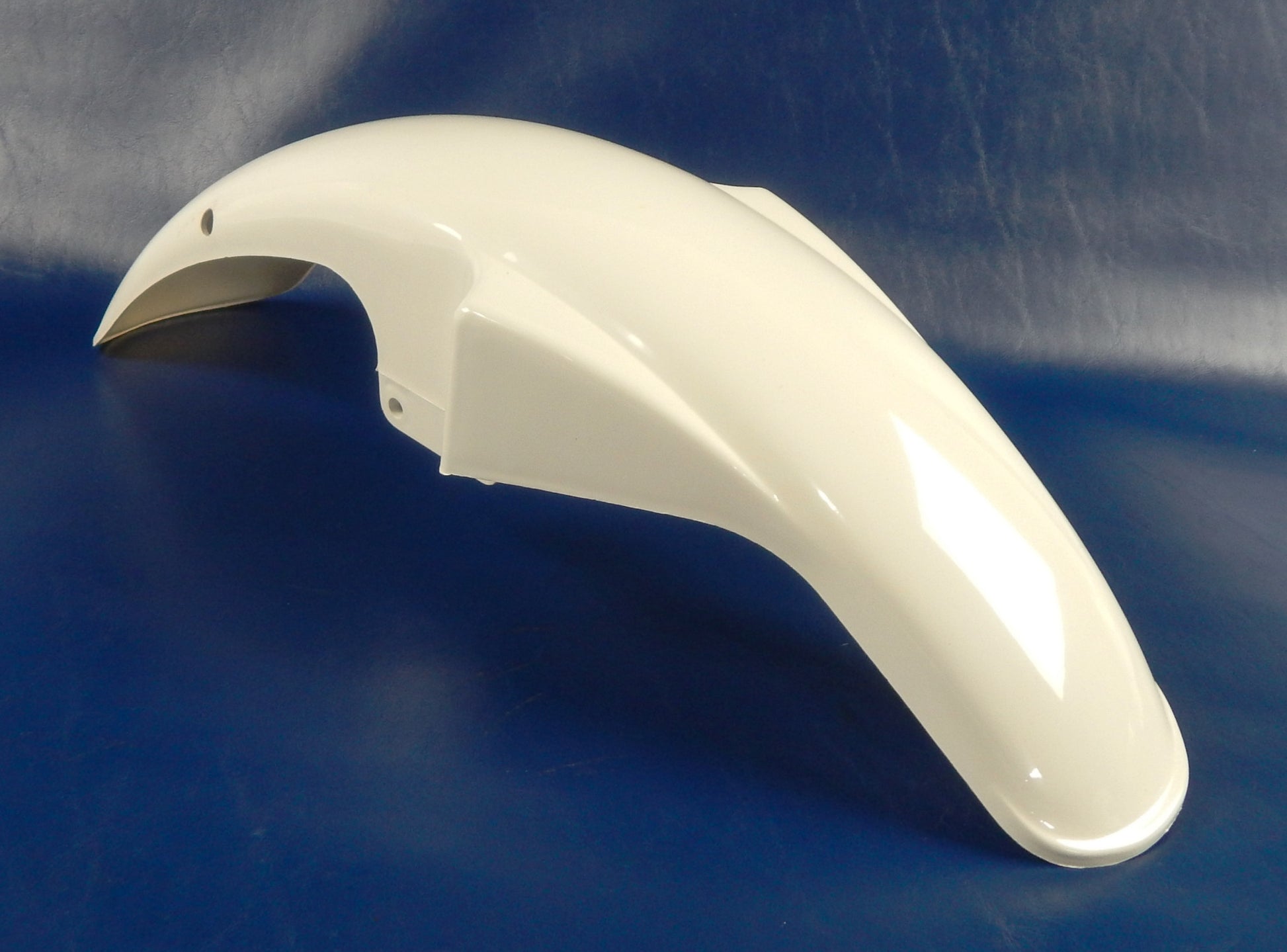 OEM LAVERDA 1990 LB-1 SPORT FRONT FENDER WHITE PLASTIC L=26" W=5" VINTAGE ITALY - MotoRaider