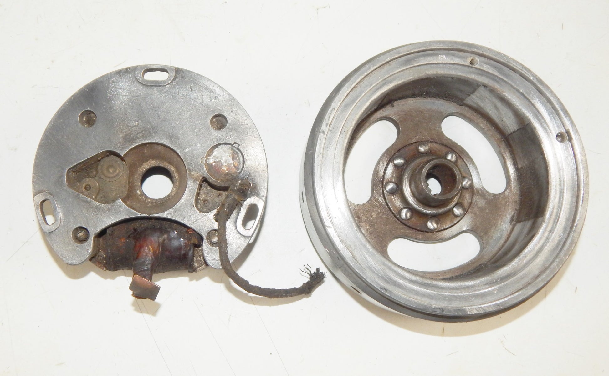 MAGNETI MARELLI MVA13A MOTORCYCLE POINT IGNITION FLYWHEEL STATOR OD=140mm VINTAG - MotoRaider