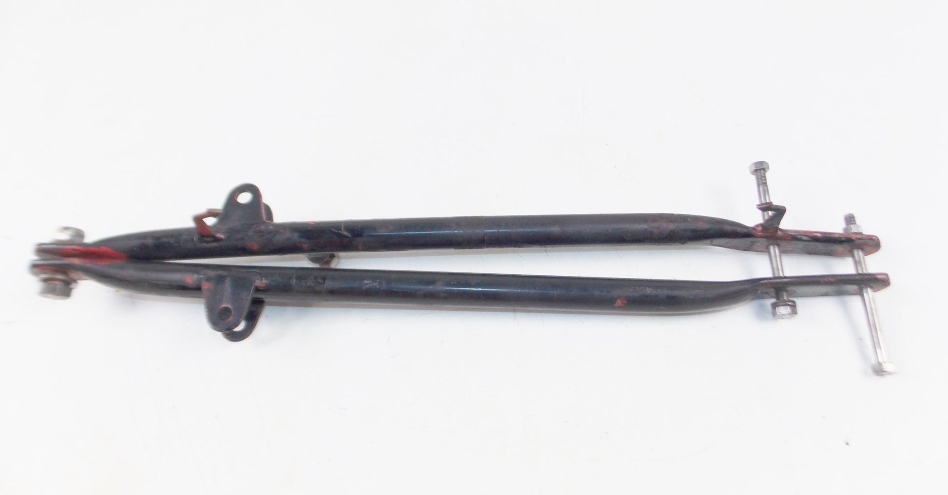 1972 MORINI CORSARO 125 MOTOR ENGINE FRAME CHASSIS FRONT MOUNT BRACKETS + BOLTS - MotoRaider