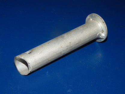 VINTAGE MOTORCYCLE MOPED FRAME CHASSIS R or L FOOT PEG L=100mm D=20mm - MotoRaider