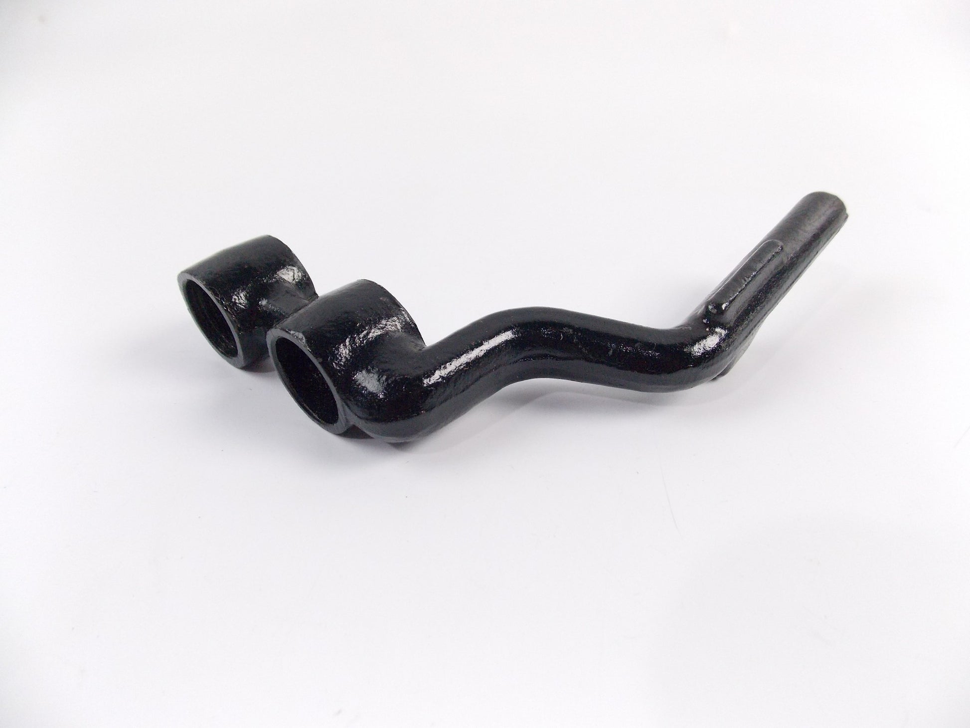 NOS OEM SUZUKI 1977-79 GS550 LEFT FOOT REST BRACKET PEG STAND MOUNT 43521-47000 - MotoRaider