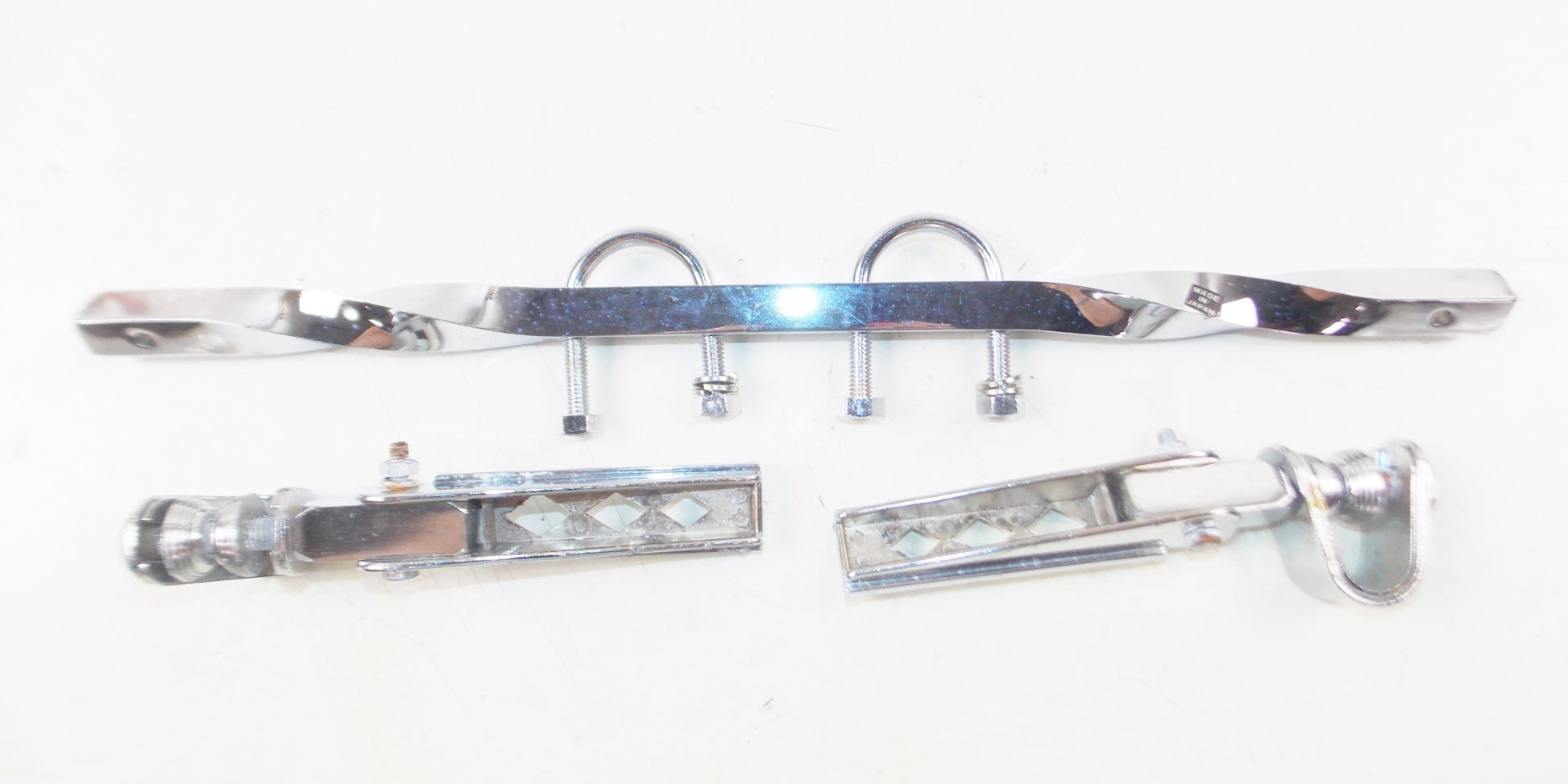 1970's CHROME DOUBLE TWISTED HIGHWAY+FOOTREST BAR 5/8" LENGTH 17 3/4" CHOPPER - MotoRaider