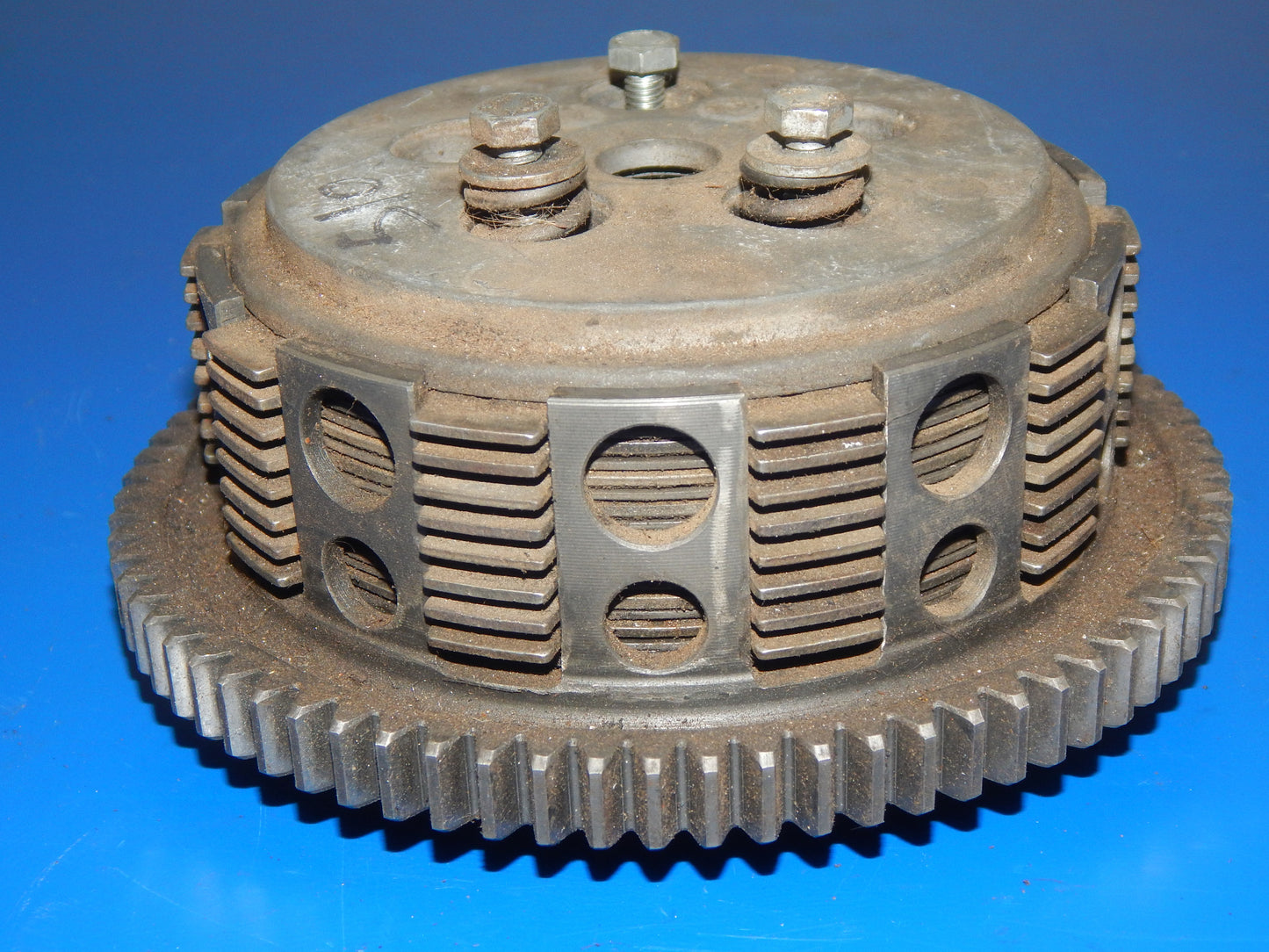 1987-88 HUSQVARNA 510 MOTOR ENGINE CLUTCH DISC PLATE  BASKET SPRING 16T GEAR 379 - MotoRaider
