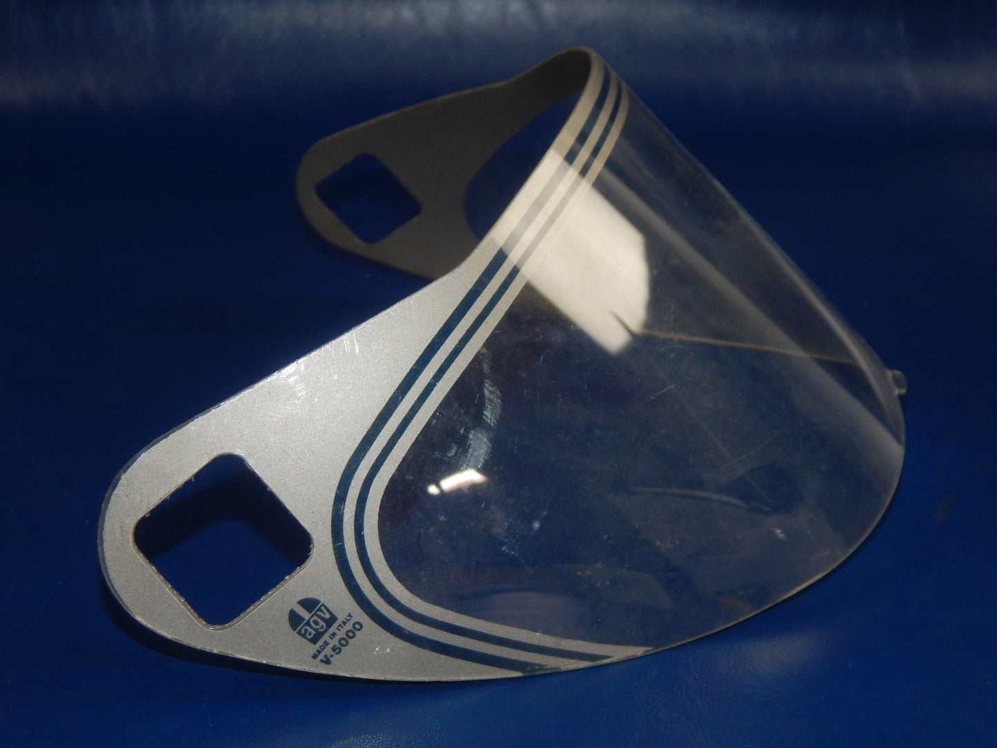 VINTAGE MOTORCYCLE HELMET AGV V 5000 CLEAR VISOR SHIELD SCREEN GREY BLUE ITALY - MotoRaider