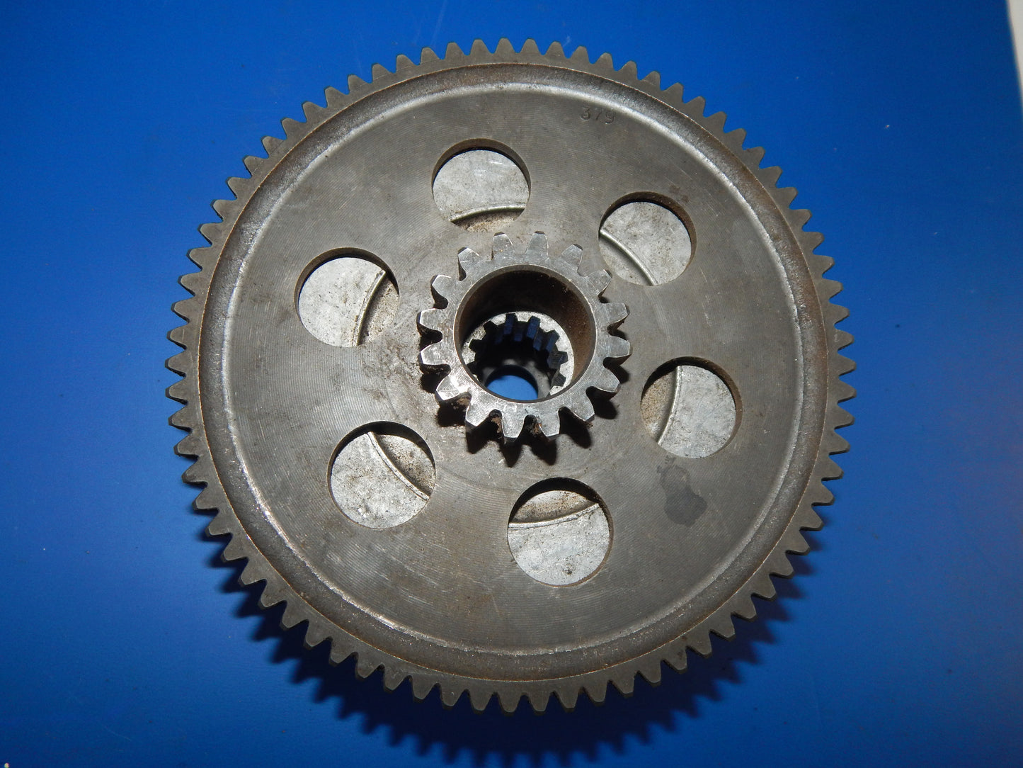1987-88 HUSQVARNA 510 MOTOR ENGINE CLUTCH DISC PLATE  BASKET SPRING 16T GEAR 379 - MotoRaider