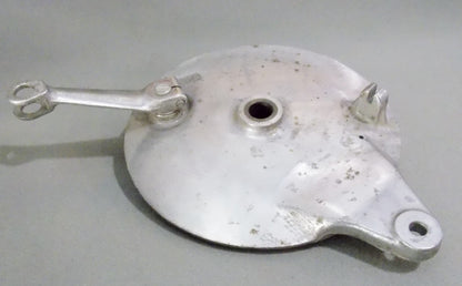 NOS OEM SUZUKI 1982 GS 450 REAR WHEEL HUB BRAKE PLATE W/ACTUATOR LEVER 200mm - MotoRaider