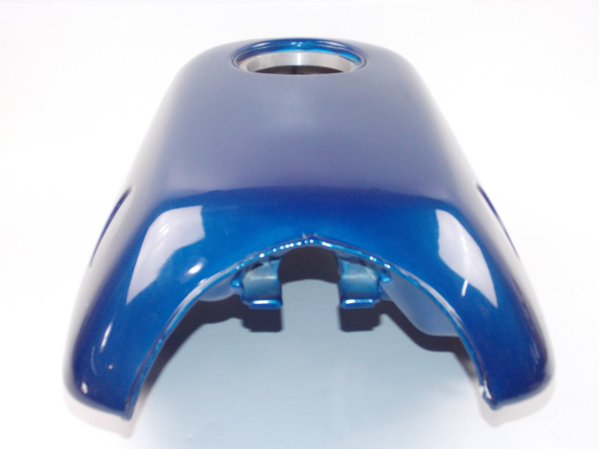 NOS OEM BMW 1983-1985 K100 K100LT ALLOY FUEL GAS TANK 606 ALASKABLUE 16111453593 - MotoRaider