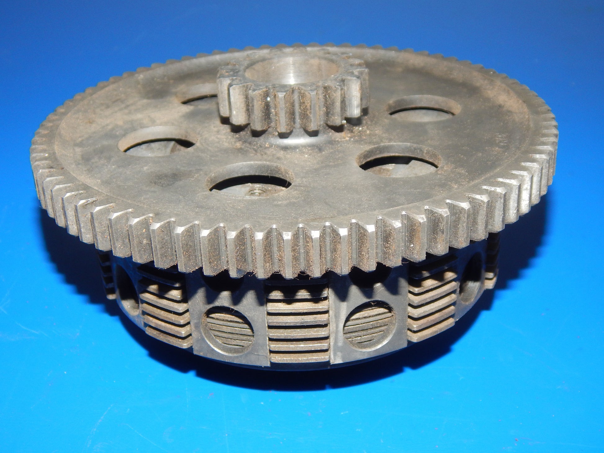 1987-88 HUSQVARNA 510 MOTOR ENGINE CLUTCH DISC PLATE  BASKET SPRING 16T GEAR 379 - MotoRaider