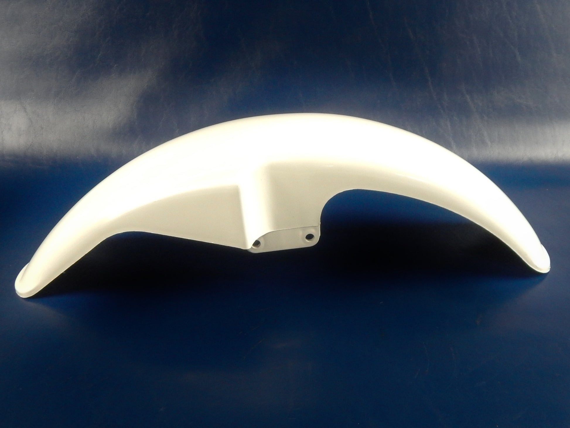 OEM LAVERDA 1990 LB-1 SPORT FRONT FENDER WHITE PLASTIC L=26" W=5" VINTAGE ITALY - MotoRaider