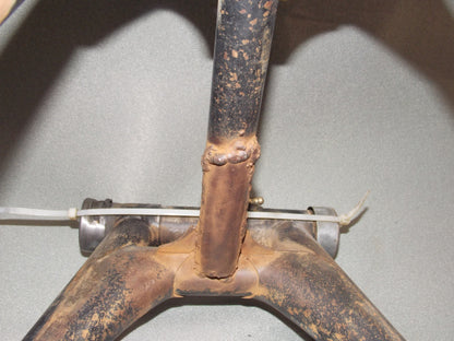 OEM YAMAHA 1976 YZ400 FRAME REAR SWING ARM CHASSIS YZ 400 - MotoRaider