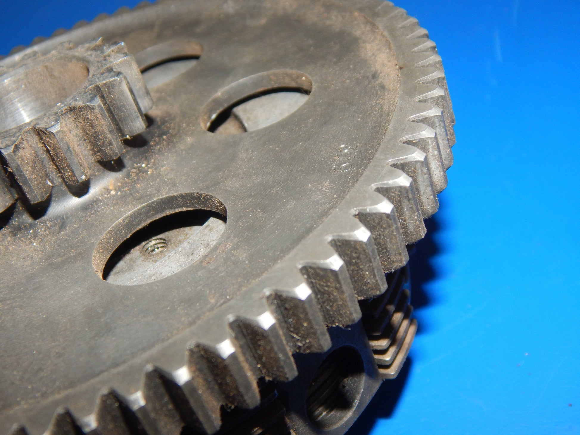 1987-88 HUSQVARNA 510 MOTOR ENGINE CLUTCH DISC PLATE  BASKET SPRING 16T GEAR 379 - MotoRaider
