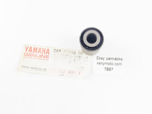 NOS OEM 1982/83/87-2002 YAMAHA XT600 XV250/535 DAMPER HOLDER SPACER 5A8-23434-00 - MotoRaider