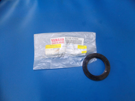 NOS YAMAHA  1980-1997 YFA1 YFS200 YFZ350 FZR1000 OIL SEAL  93106-42026 - MotoRaider