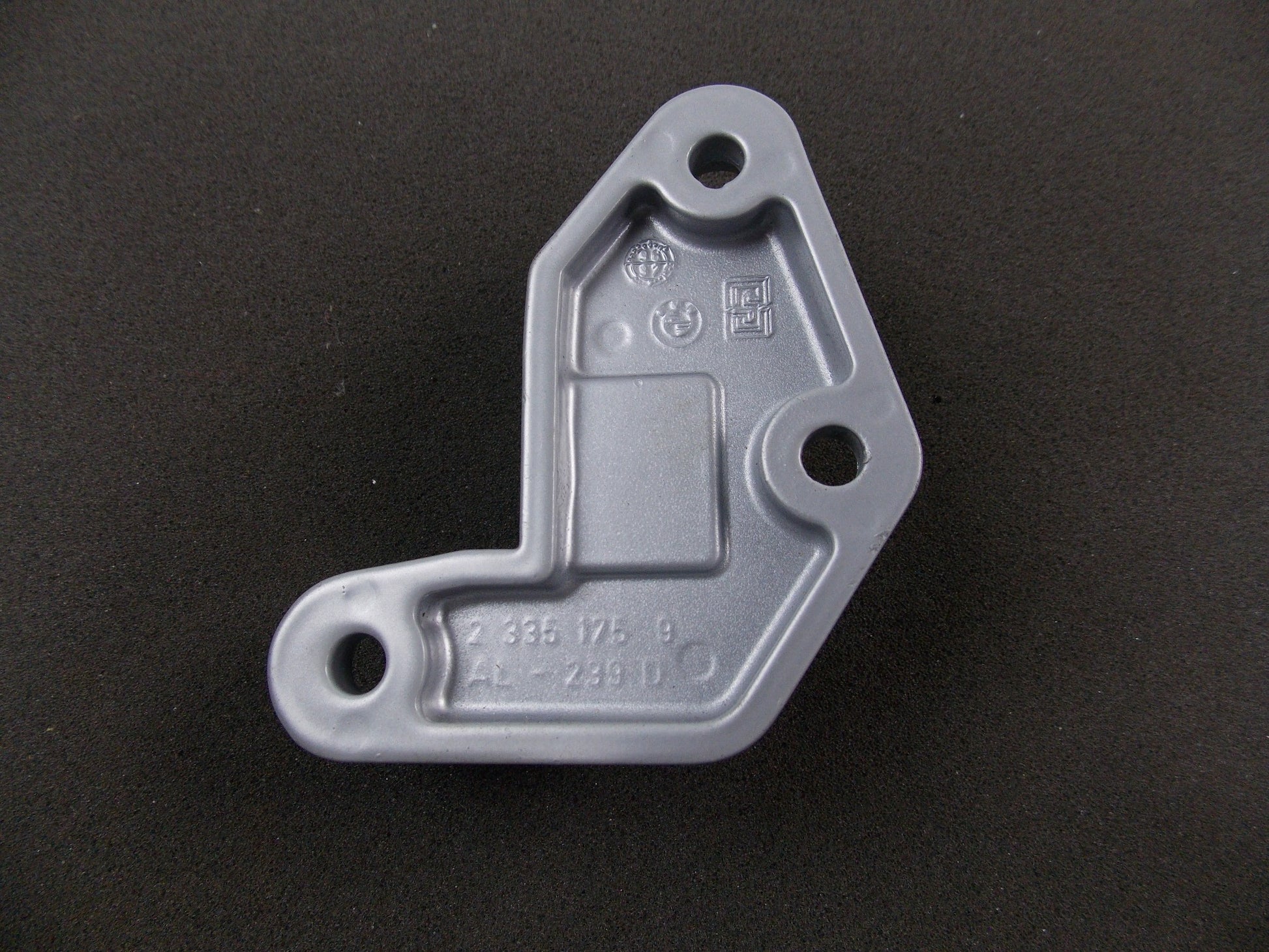 OEM BMW 1996-05 K1200-RS GT FROOTREST PEG BRACKET FRONT LEFT HAND 46712335173 - MotoRaider