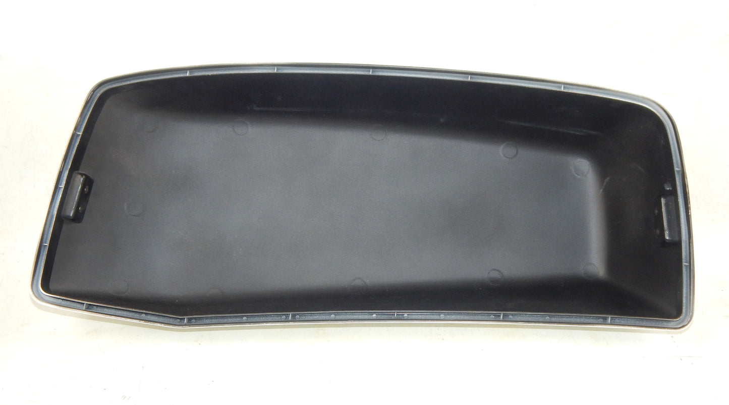 OEM YAMAHA 1988 VENTURE ROYALE XVZ1300 RH SADDLE BAG LID COVER 1NL-Y2849-00-EH - MotoRaider