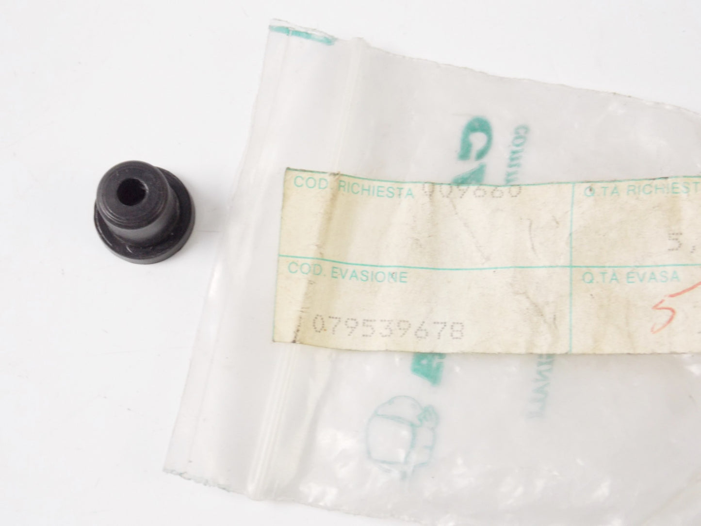 NOS OEM 1973-1979 DUCATI 450 600SL 750GT 750/900SS SPRING BOWL 079539678 - MotoRaider