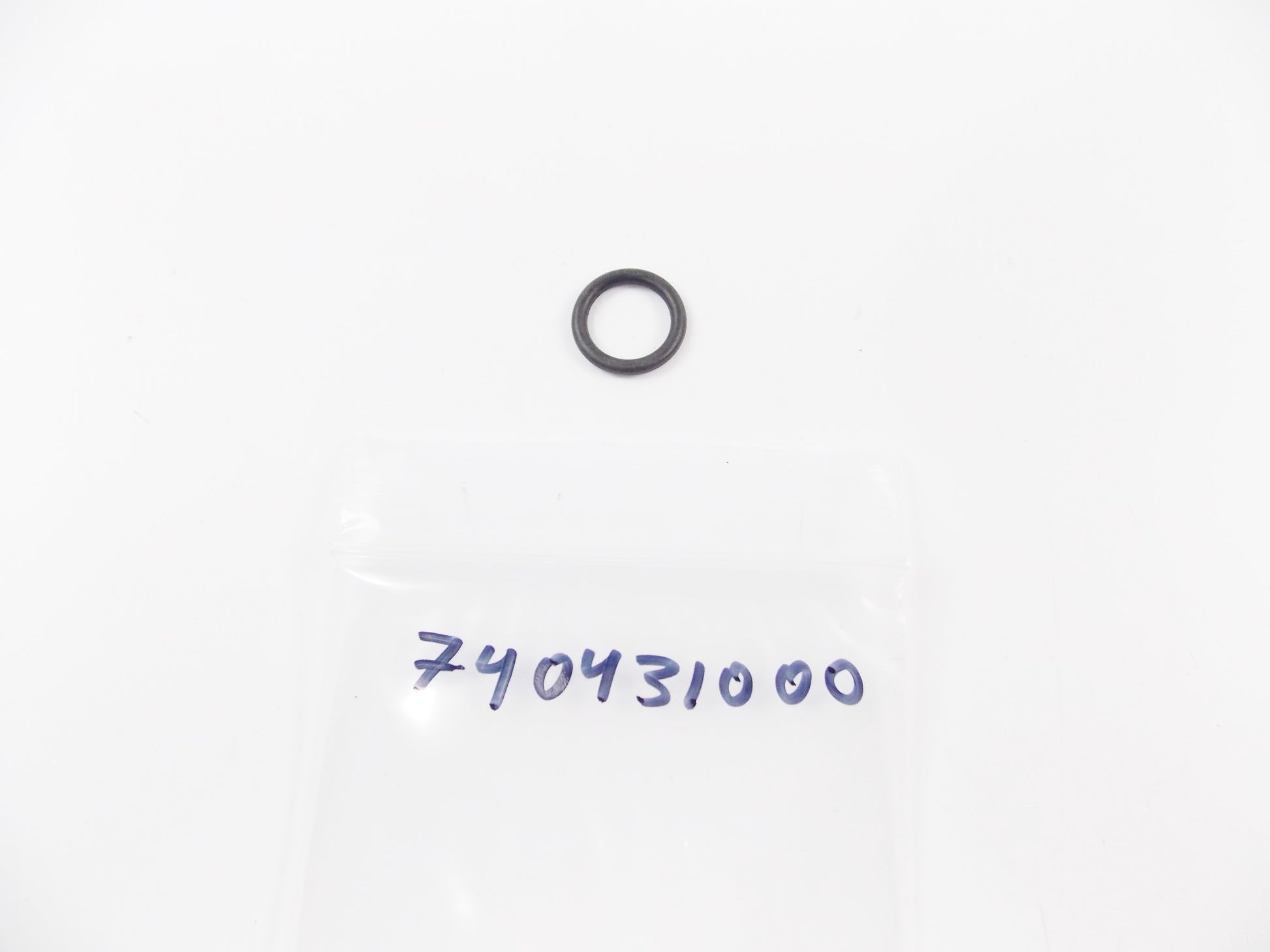 NOS OEM HUSQVARNA 1983-1988 510/TC/TE/TX GEAR SHIFTER SHAFT O-RING 740431000 - MotoRaider