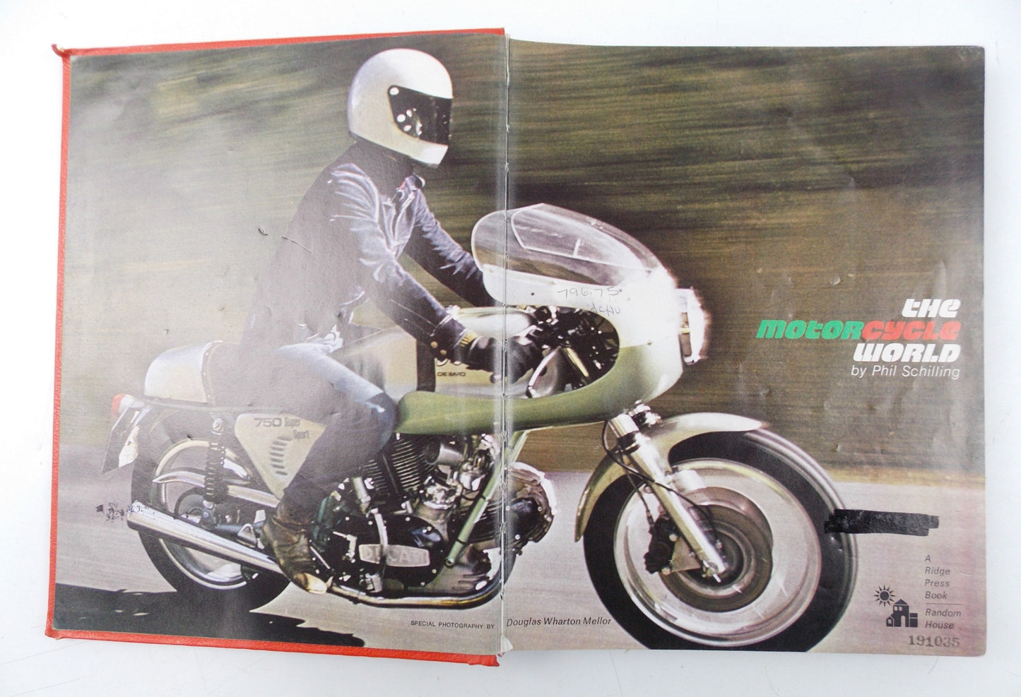 1974 THE MOTORCYCLE WORLD BOOK BY PHILL SCHILLING INDIAN HARLEY DAVIDSON DUCATI - MotoRaider
