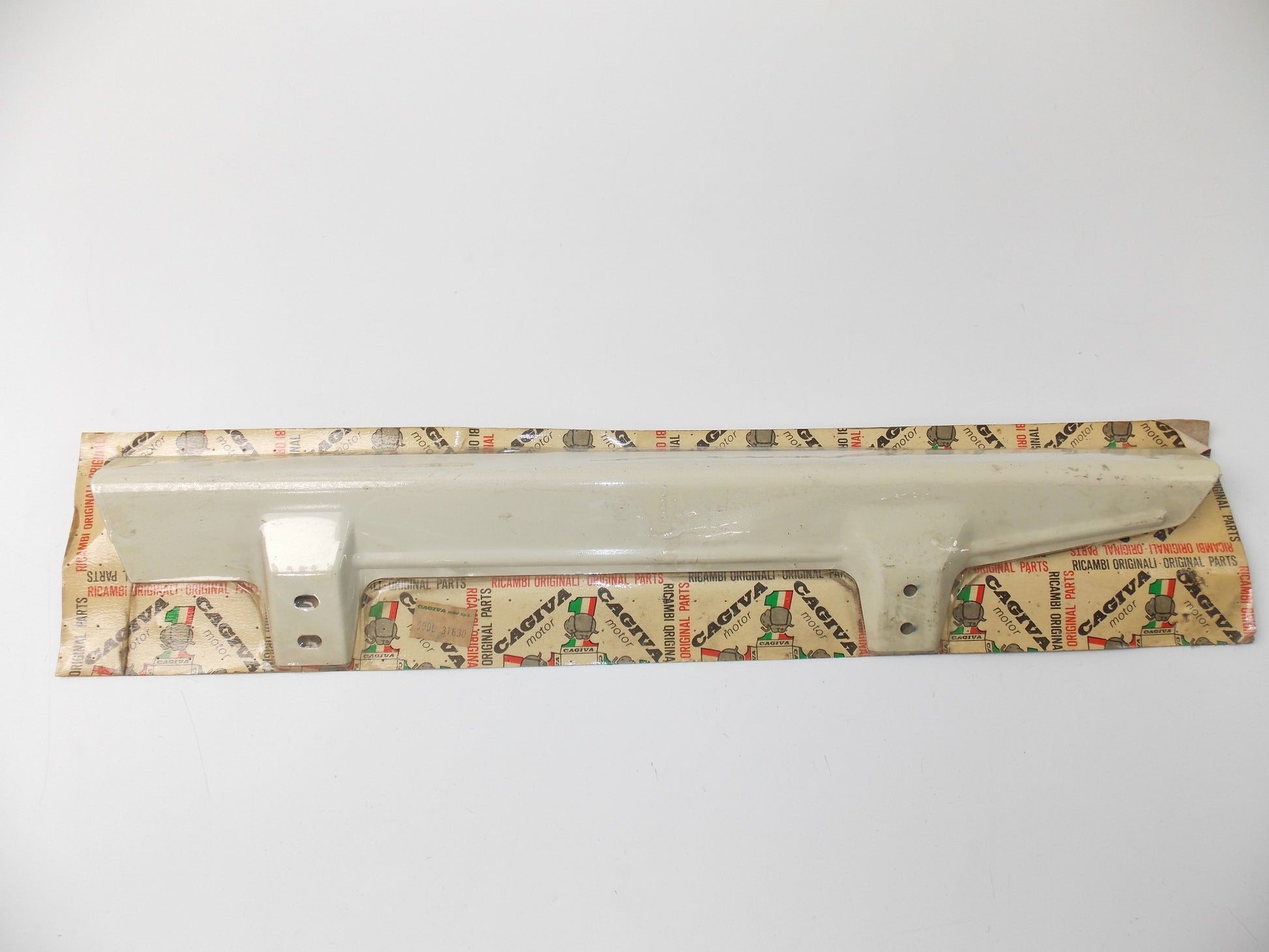 NOS OEM CAGIVA 1981 SST125 SST-125 CHAIN GUARD PROTECTOR WHITE 800L31630 - MotoRaider