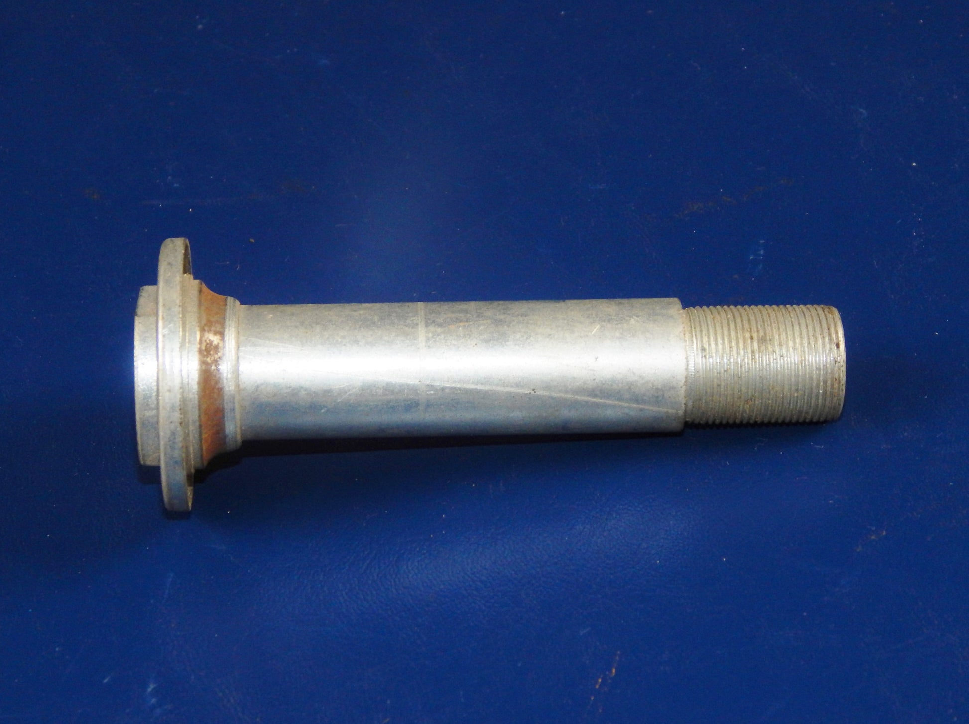 VINTAGE MOTORCYCLE RR WHEEL AXLE MOUNT SLEEVE+BOLT HERCULES SACHS KTM ID=12mm - MotoRaider