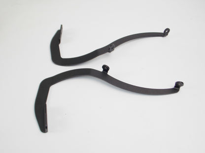 GIVI A257A-A257A PEUGEOT 2009-10 LXR 2007-10 SYM EVO 125 KIT WINDSCREEN MOUNT - MotoRaider