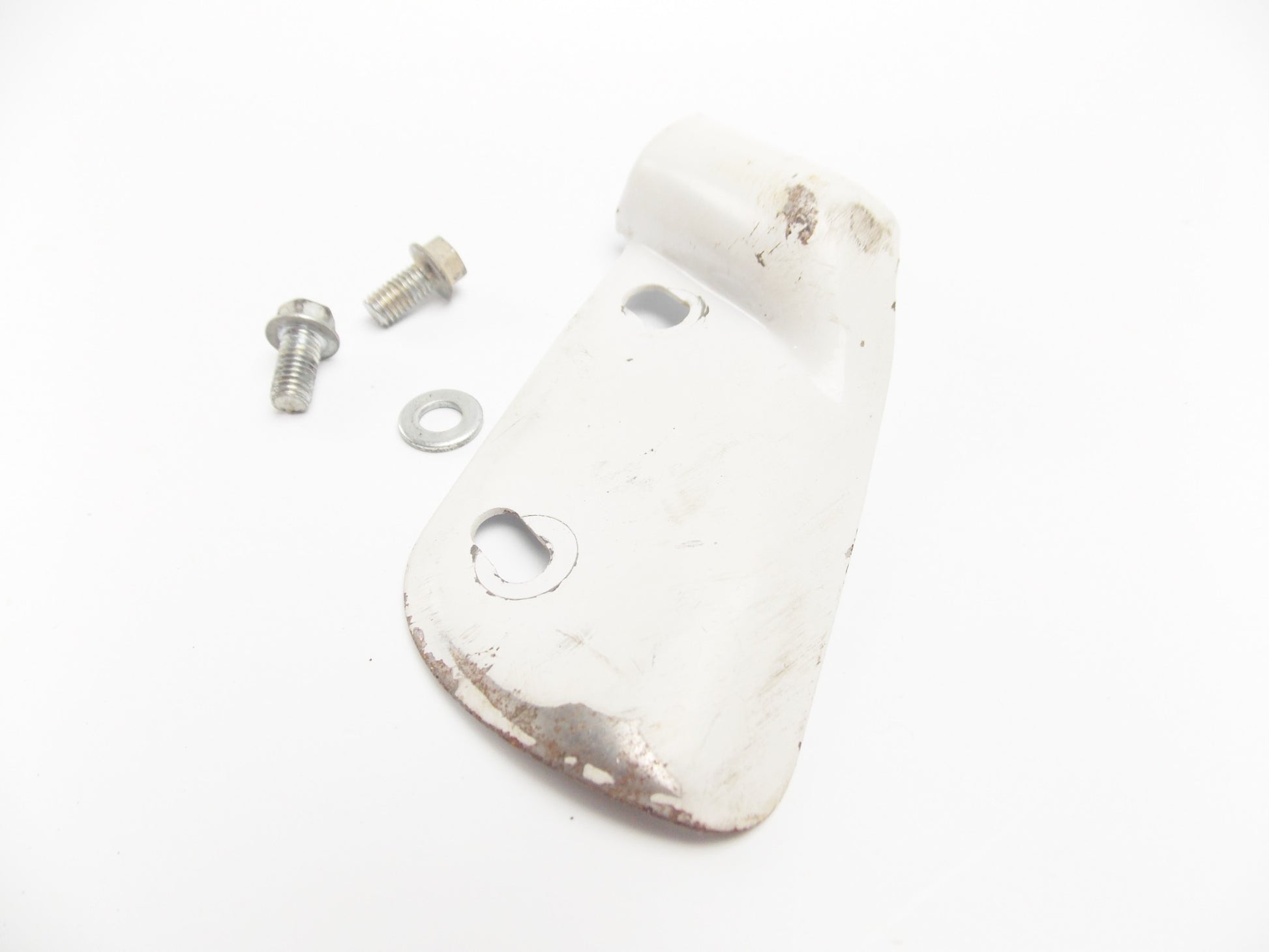 1990 YAMAHA YZ125 REAR MASTER MASTER CYLINDER HOLDER PROTECTOR PLATE GUARD WHITE - MotoRaider