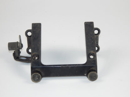 1986 KAWASAKI GPX 750-R FRAME CHASSIS TAIL SECTION GRAB HANDLE BRACKET MOUNT - MotoRaider