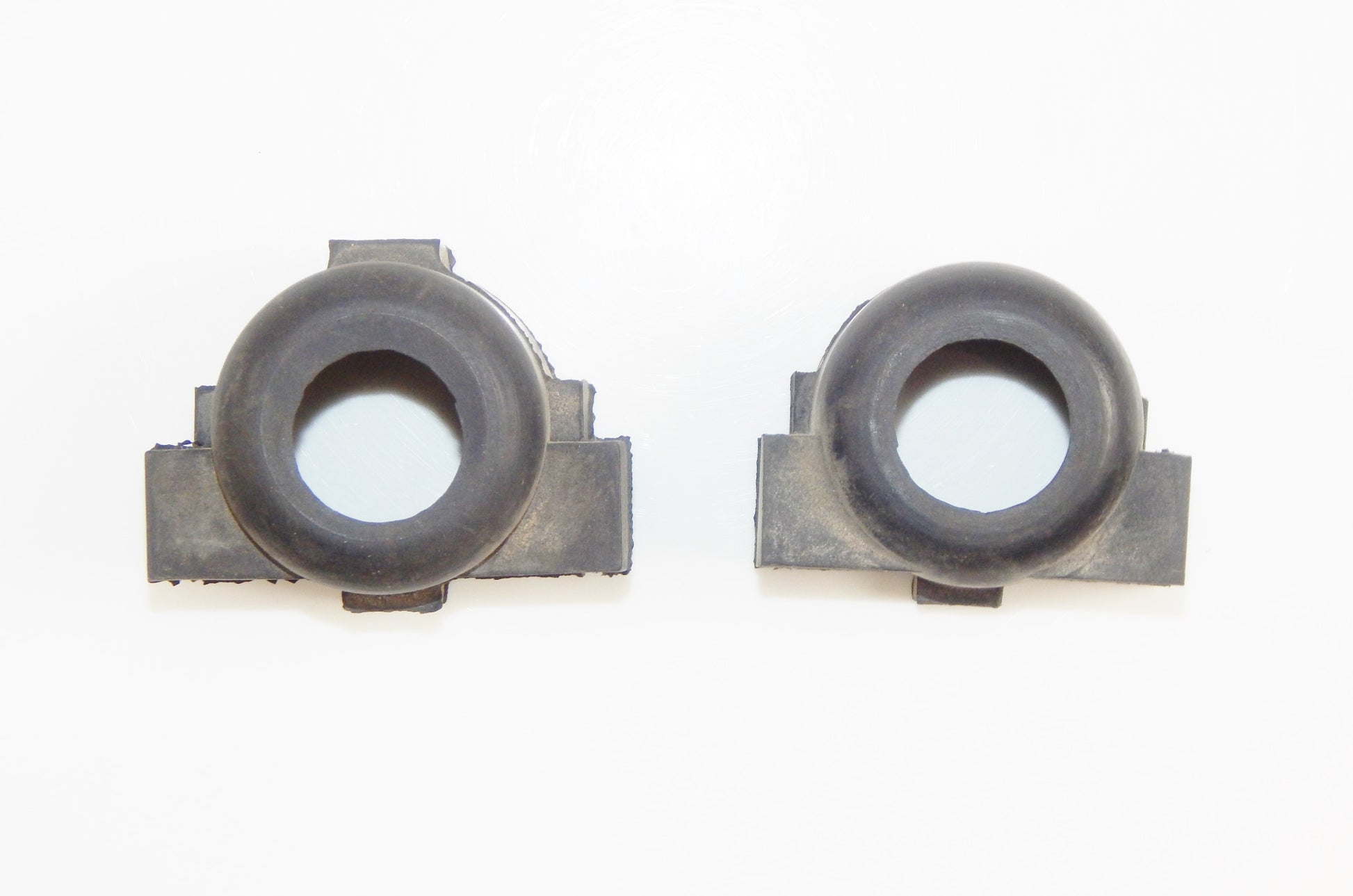 1982 YAMAHA XV750/920 VIRAGO SOLENOID RUBBER COVER PROTECTOR VINTAGE - MotoRaider