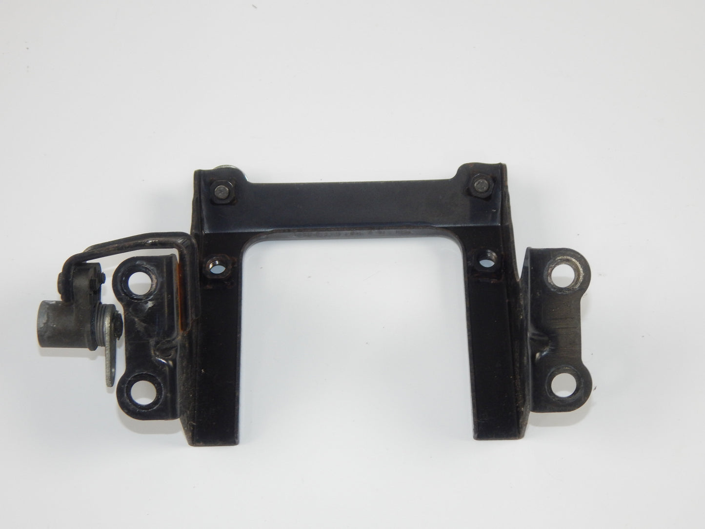 1986 KAWASAKI GPX 750-R FRAME CHASSIS TAIL SECTION GRAB HANDLE BRACKET MOUNT - MotoRaider