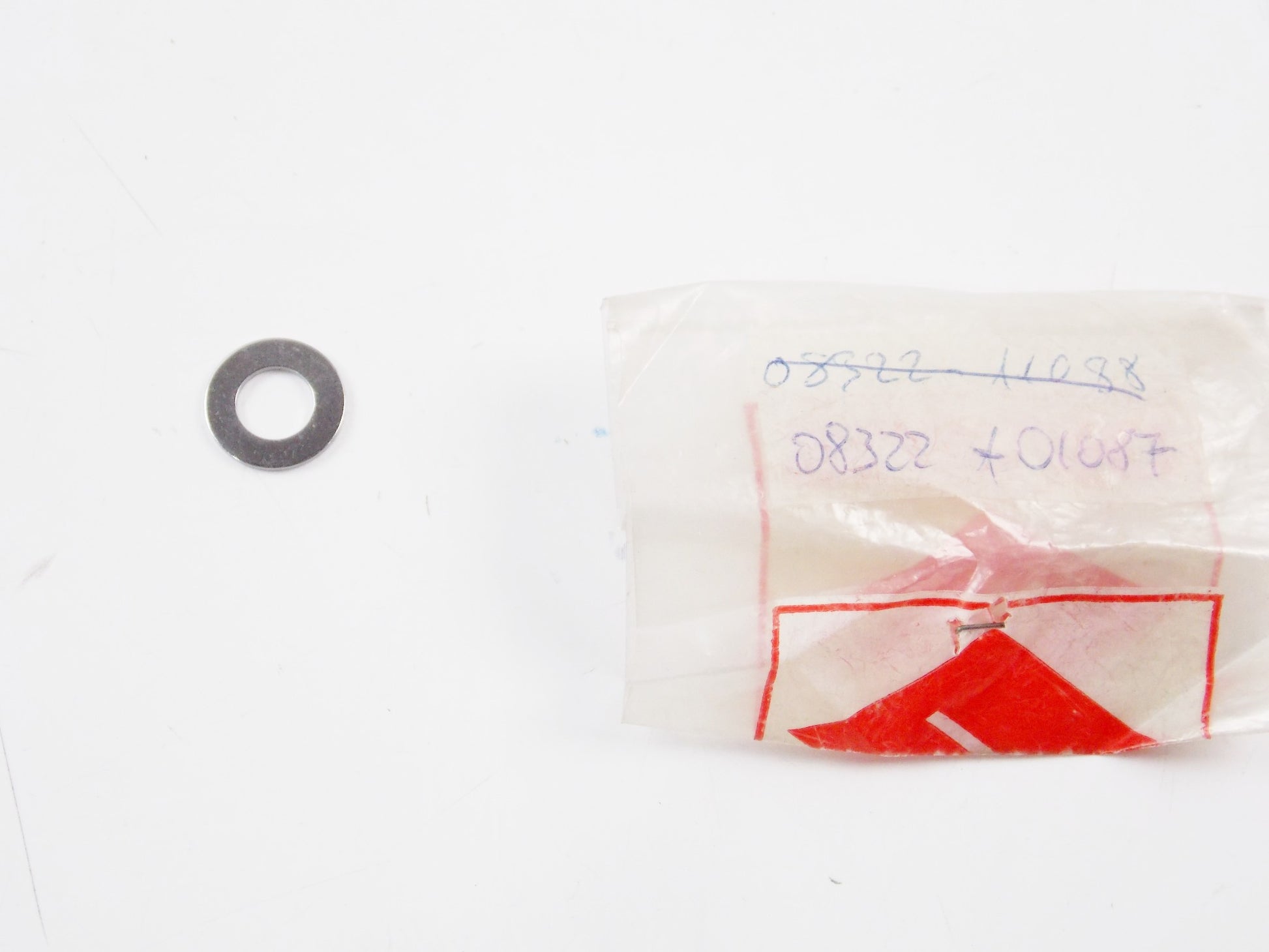NOS OEM SUZUKI 1983-1985 ALT125 LT185 84 ALT50 LOCK WASHER | MODEL T 08322-01087 - MotoRaider